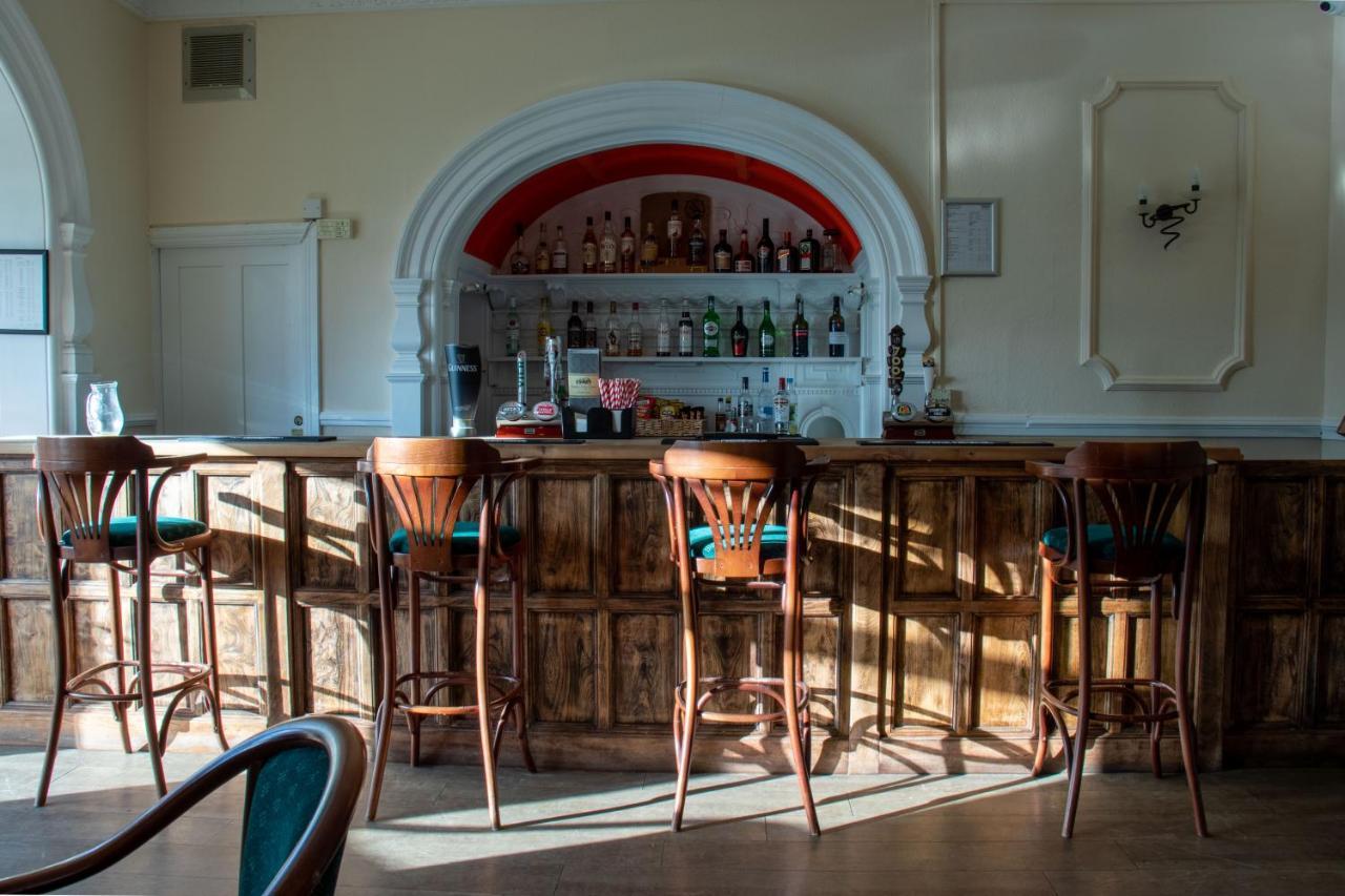 Bed and Breakfast Middle Aston House Экстерьер фото